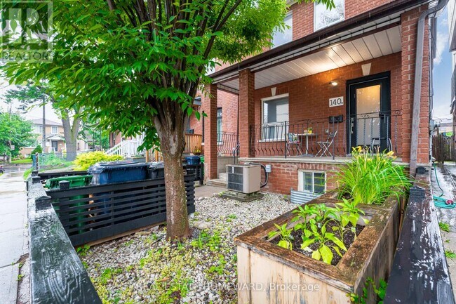 Photo du bâtiment - 140 Millicent St