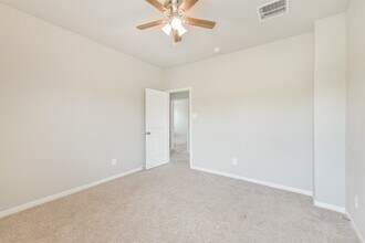 Building Photo - 2934 Lawrence Pk Ct