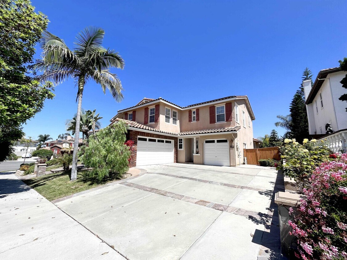 Foto principal - 12470 Sundance Ave