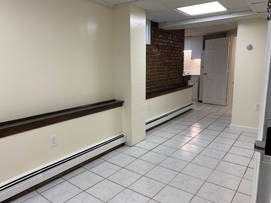 13491363 Commonwealth Avenue Unit B, Allston, MA 02135 Condo for