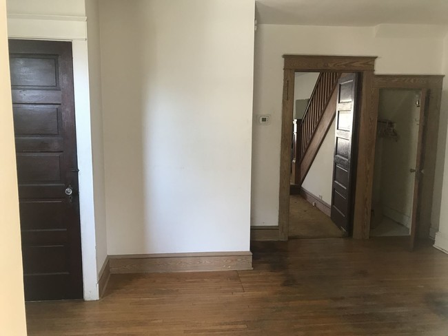 Foto del edificio - 1022 Edison St