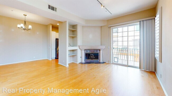 Foto del edificio - 2 br, 2.5 bath House - 2952 Ballesteros Lane
