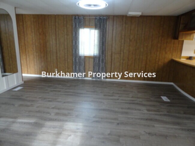 Building Photo - 6417 Olympic Hwy
