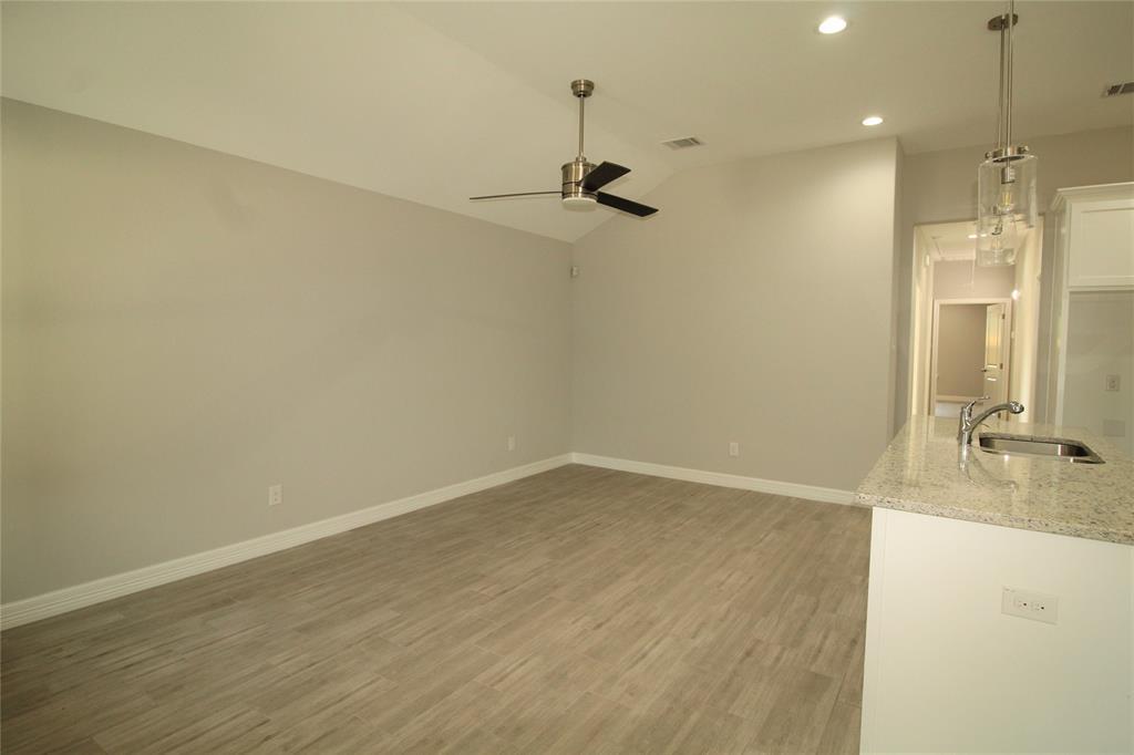 Primary Photo - 3425 Mt Pleasant St