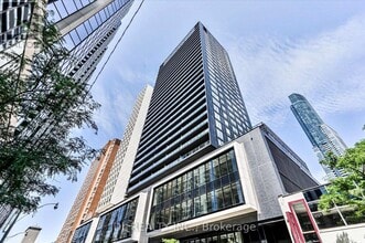 Building Photo - 20 Edward St