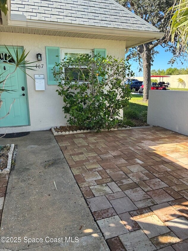 Primary Photo - 467 Ibis Ln