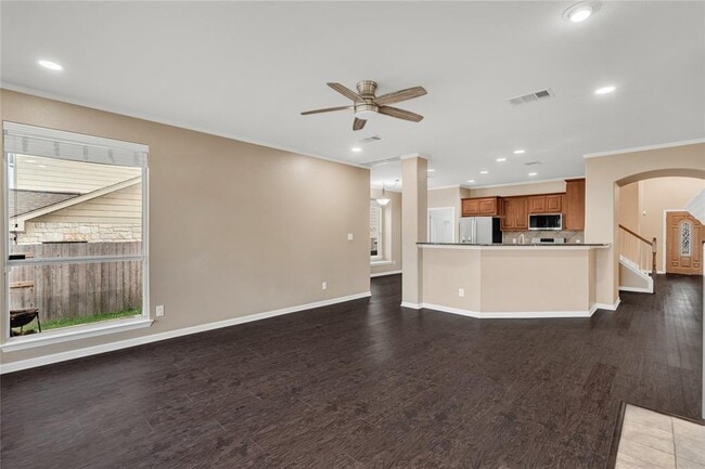 Building Photo - 4204 Fairmeadow Dr