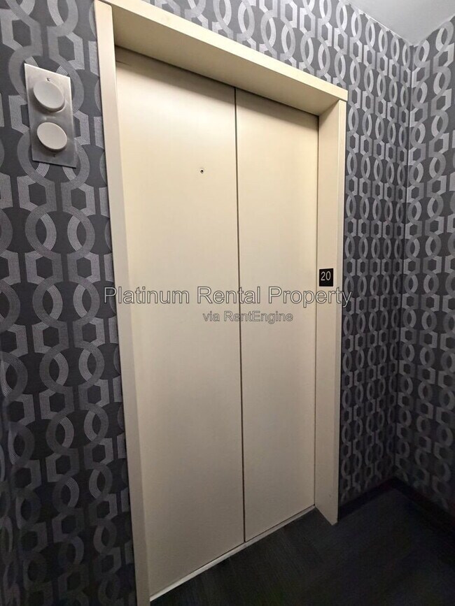 Foto del edificio - 361 17th St NW