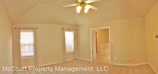 Building Photo - 3 br, 3 bath House - 3310 Wedgwood