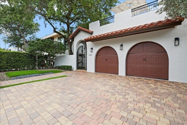 Foto del edificio - 1312 SE 2nd Ct