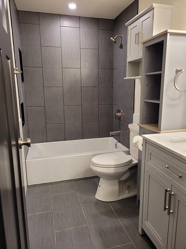 Foto del edificio - 9029 Boulder Ln SE