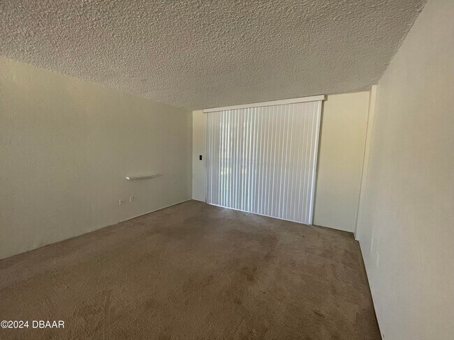 Foto del edificio - 2727 N Atlantic Ave