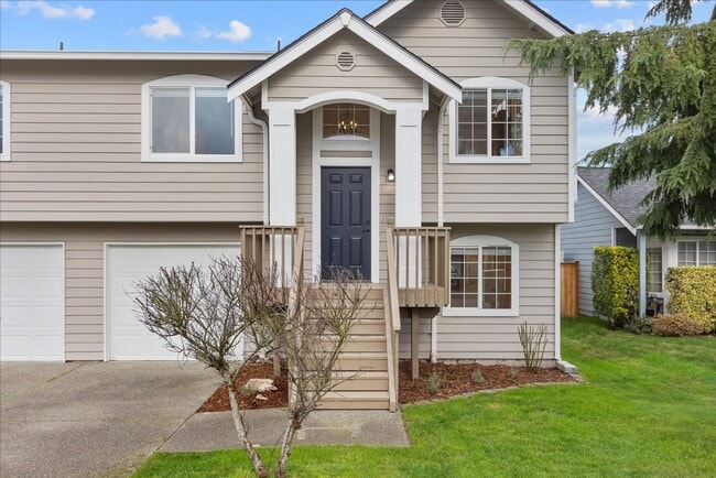 Building Photo - Beautiful & Freshly remodeled home in Fryelands Monroe