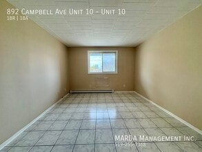 Building Photo - 892 Campbell Ave