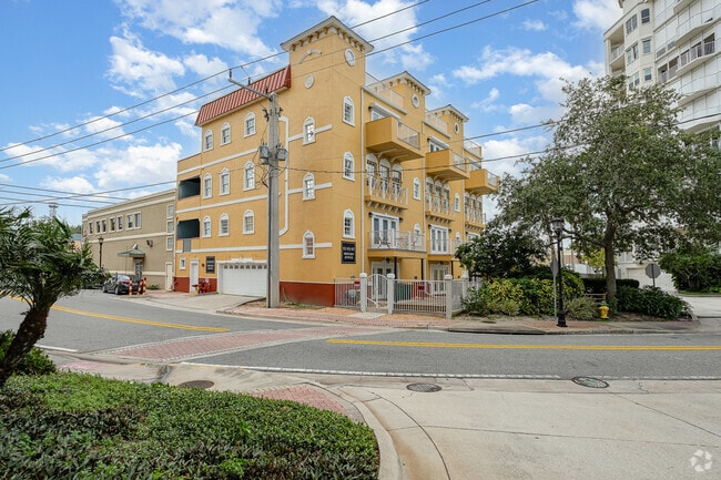 Building Photo - 97 Brevard Ave