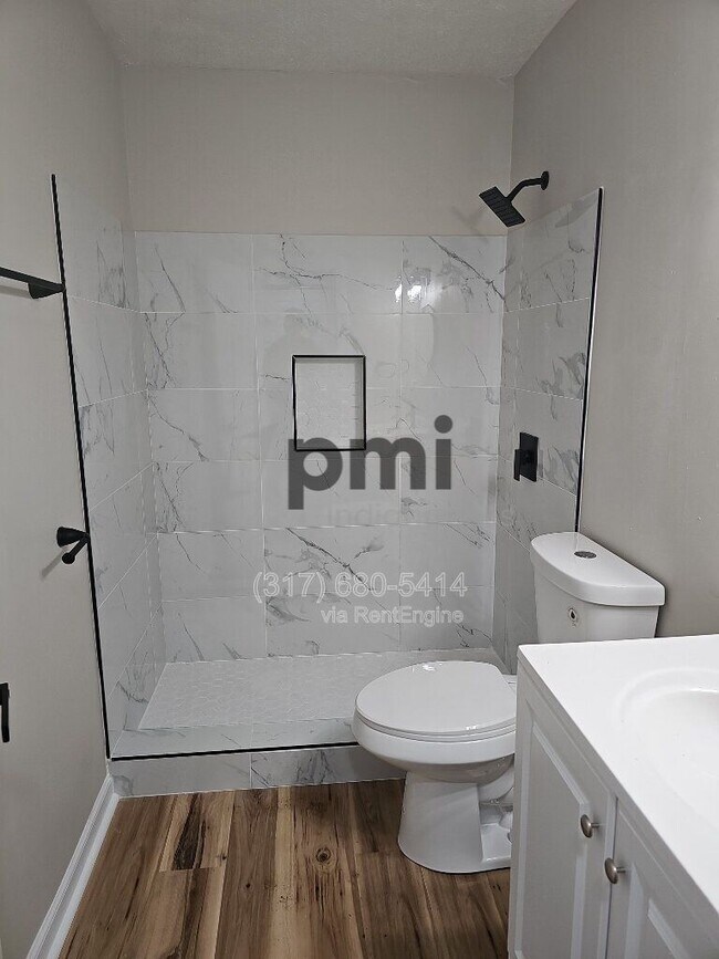 Foto del edificio - 303 S Fleming St