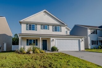 Building Photo - 703 Torbay Dr