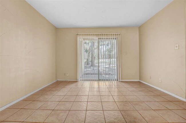 Building Photo - 3018 S 1st St