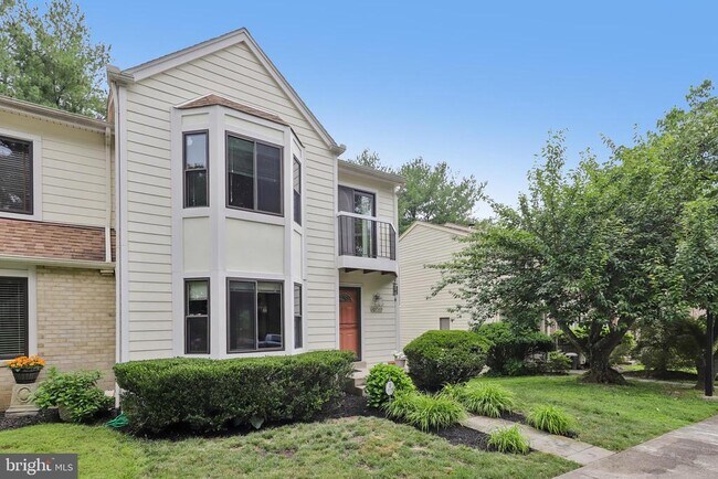 Building Photo - 10739 Mist Haven Terrace