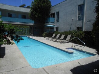 325 BAY STREET POOL - 325 Bay St.
