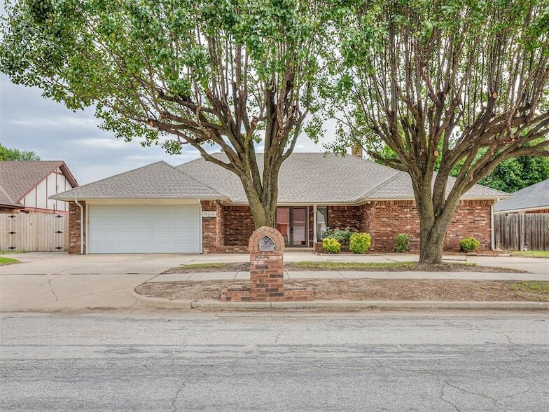 Photo - 12414 S Villa Avenue Unit