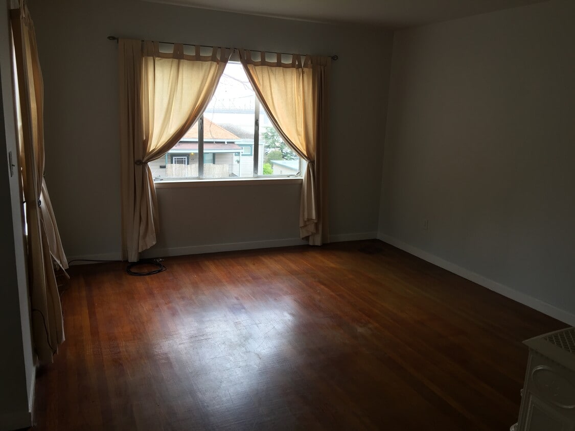 435 Bay St, Crockett, CA 94525 House Rental in Crockett, CA