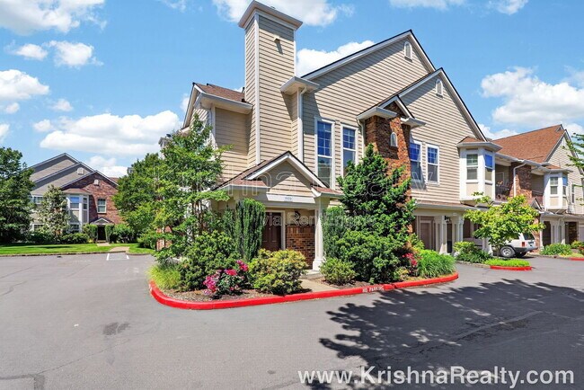 Building Photo - 1175 NE 64th Ln