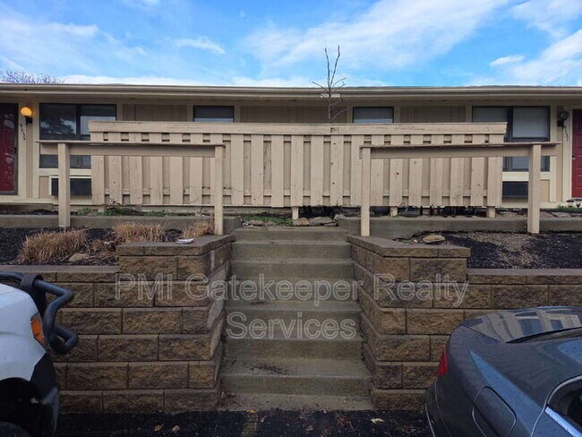 Foto del edificio - 9539 Olde Woods Dr