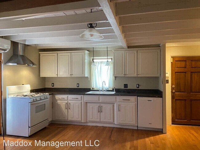 Foto del edificio - 2 br, 1 bath House - 1023 1/2 Santa Fe Ave SW