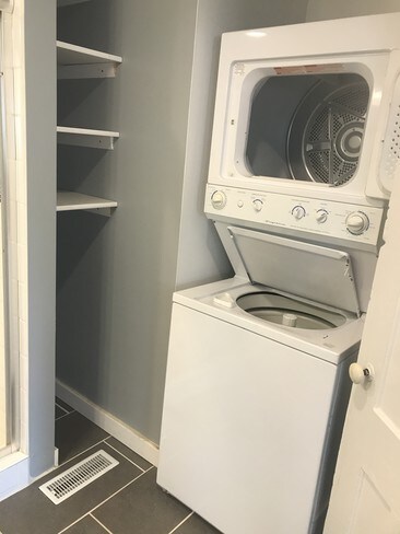 Washer and dryer - 3623 Darbys Corners Rd