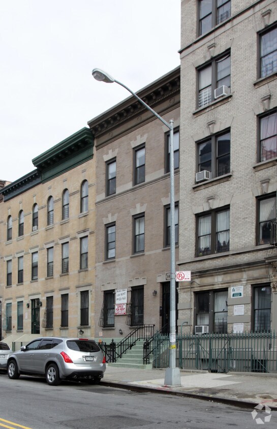 Building Photo - 563 W 183rd St