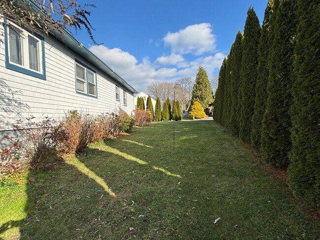 Foto del edificio - 29 Newport Ave