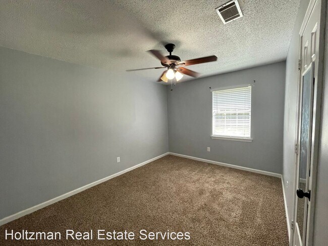 Foto del edificio - 4 br, 2 bath House - 905 Rice Court