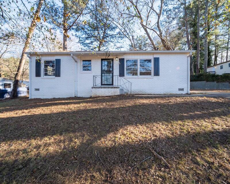 Foto principal - 2371 Swallow Cir SE