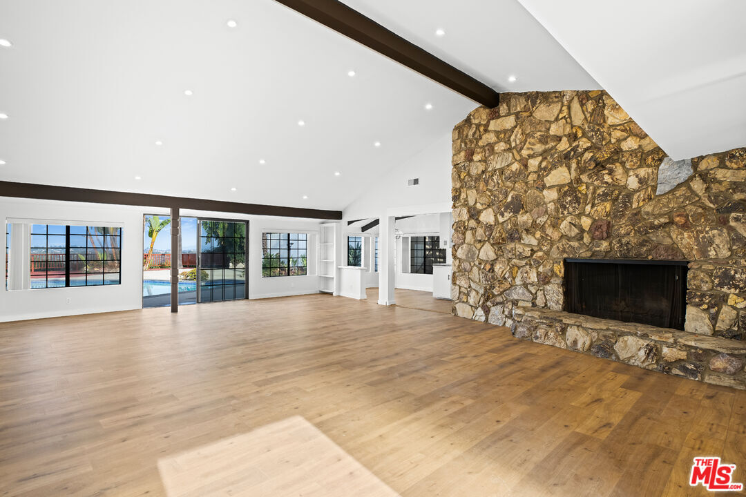 Foto principal - 2254 Stradella Rd