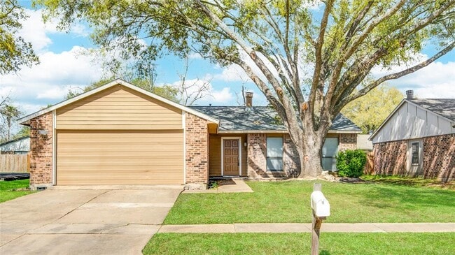 Building Photo - 6839 Tara Dr