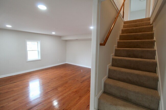 Foto del edificio - Charming 4 Bedroom, 1.5 Bath Farmhouse for...