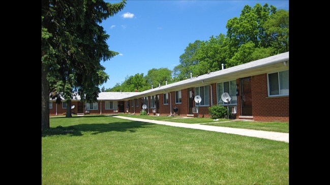 Building Photo - 800 Campbell Ave