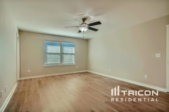 Building Photo - 12614 Ballyliffin Dr