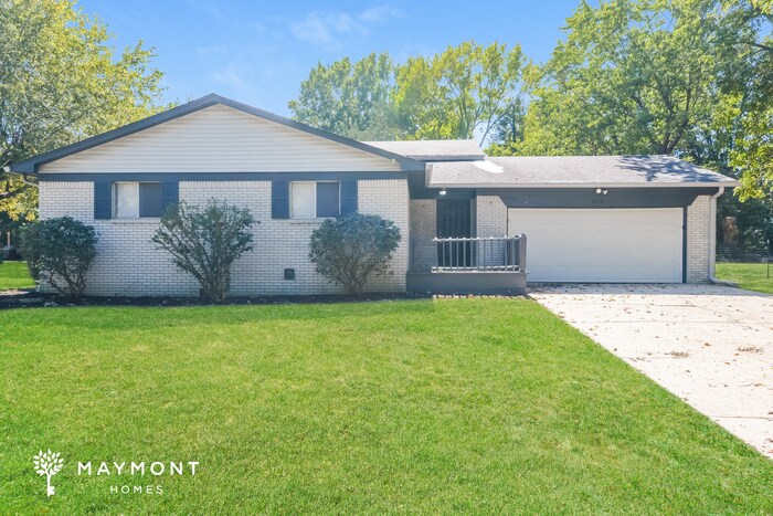 Primary Photo - Spacious 4 Bedroom Home