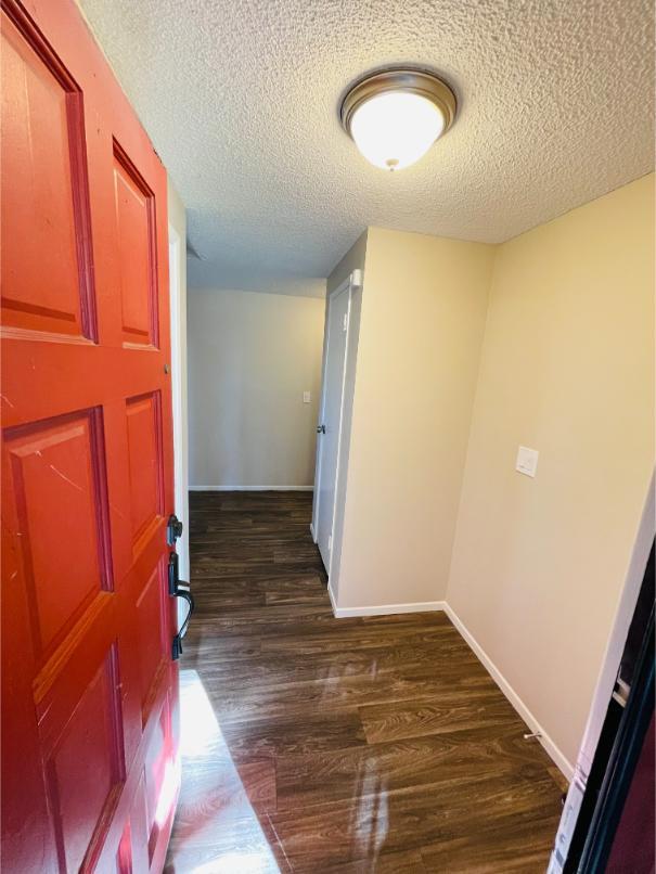 Foto del edificio - 25304 Fay Ave