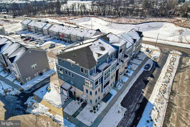 Foto del edificio - 710 Iron Frg Rd