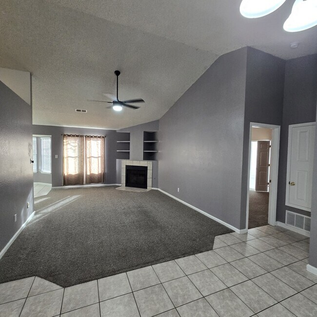 Foto del edificio - 7304 Grange Ave NW