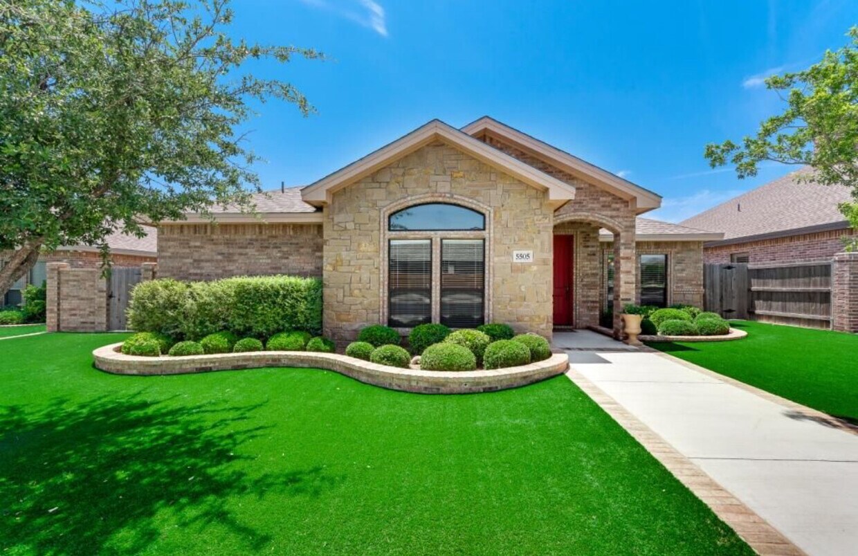 Foto principal - 5505 San Clemente Dr