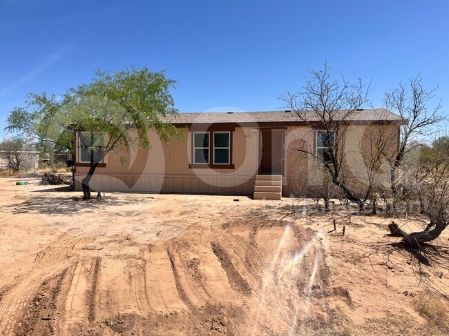Building Photo - 8393 S Marstellar Rd
