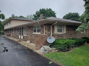 Building Photo - 333 Ida Ave