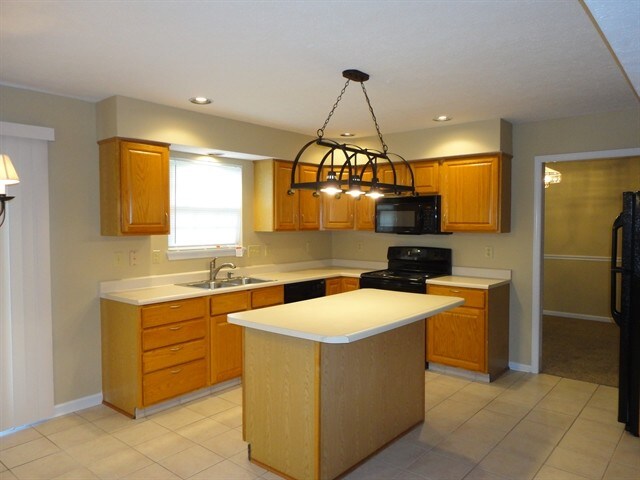 Building Photo - 12126 Southcreek Court