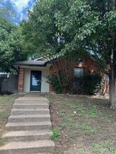 Building Photo - 4779 Wineberry Dr
