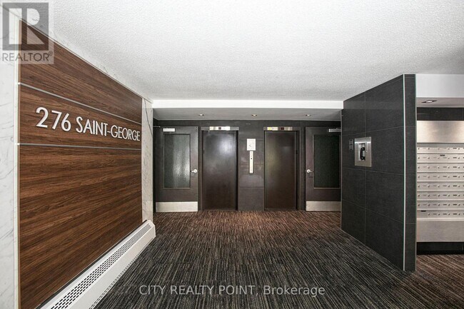 Building Photo - 276 St George St