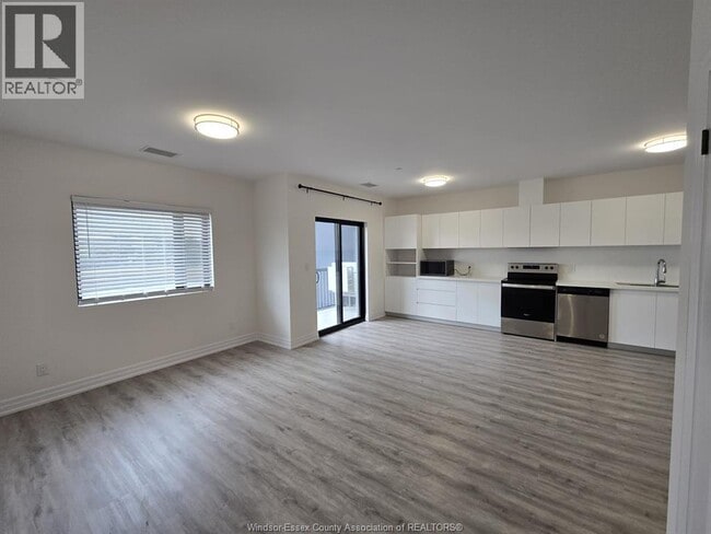 Building Photo - 7333 Meo Blvd